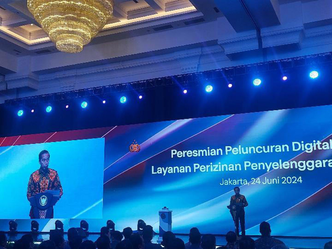 Seputar Layanan Perizinan Digital yang Diluncurkan Jokowi